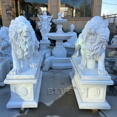 White Marble Roaring Lion Statues Western Style Entrance Animal Sculpture Outdoor Villa