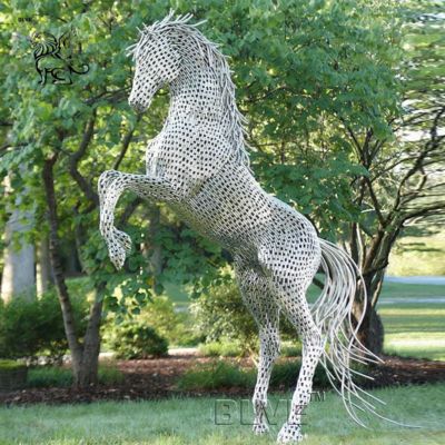 Stainless Steel Horse Wire Sculpture Metal Art Abstract Modern Park Decoration Custom