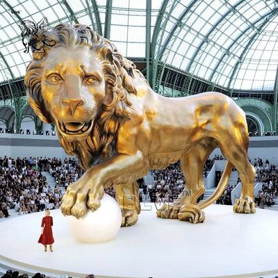 Bronze Sitting Lion Metal Statues Brass Gold Animal Sculptures Life Size Villa Garden Decoration