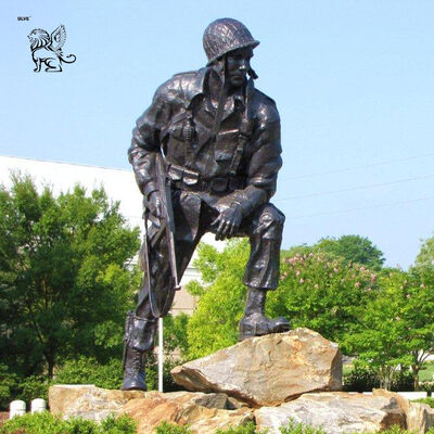 Brass Bronze Life Size Warrior Statue Metal Casting Assault Combatant Sculpture Outdoor Decoration